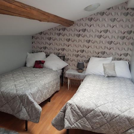 Le Pommier Chambre D'Hote Clussais-la-Pommeraie Εξωτερικό φωτογραφία