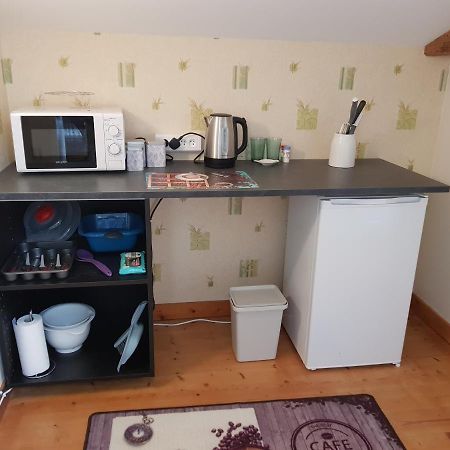 Le Pommier Chambre D'Hote Clussais-la-Pommeraie Εξωτερικό φωτογραφία