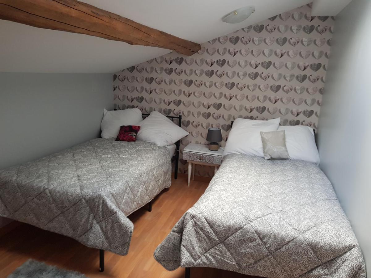 Le Pommier Chambre D'Hote Clussais-la-Pommeraie Εξωτερικό φωτογραφία
